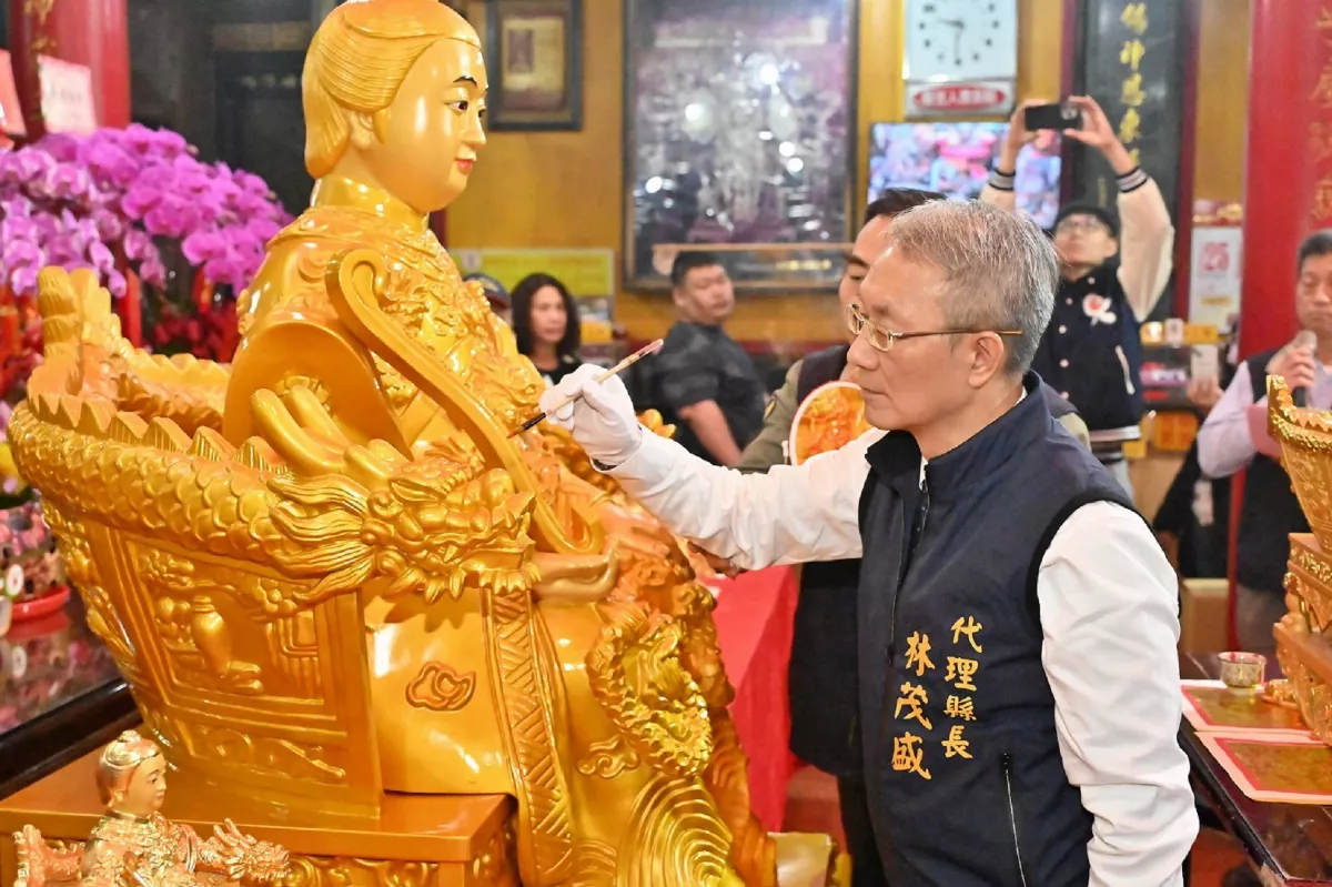 10神尊開光啟靈  南天宮金媽祖亮相慈悲莊嚴